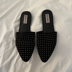 Steve Madden studded slip ons. Size 9